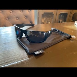 Oakley polarized Crankshaft Sunglasses